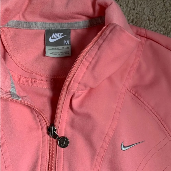 Pink Nike jacket - Picture 2 of 2